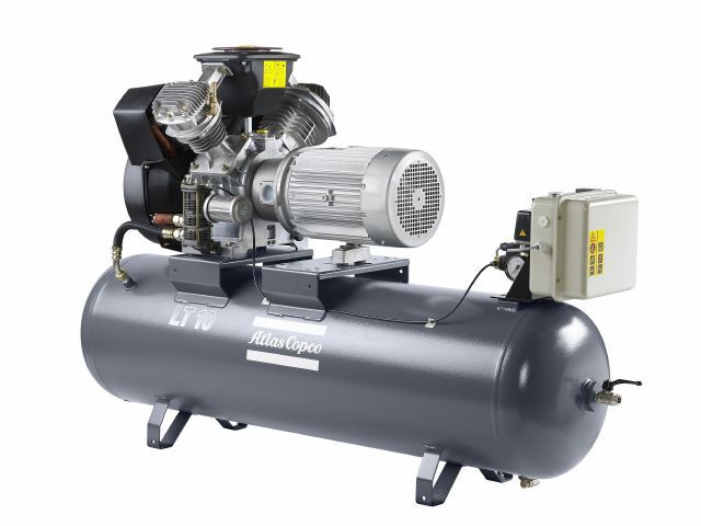 LT 10 piston compressor tank mounted